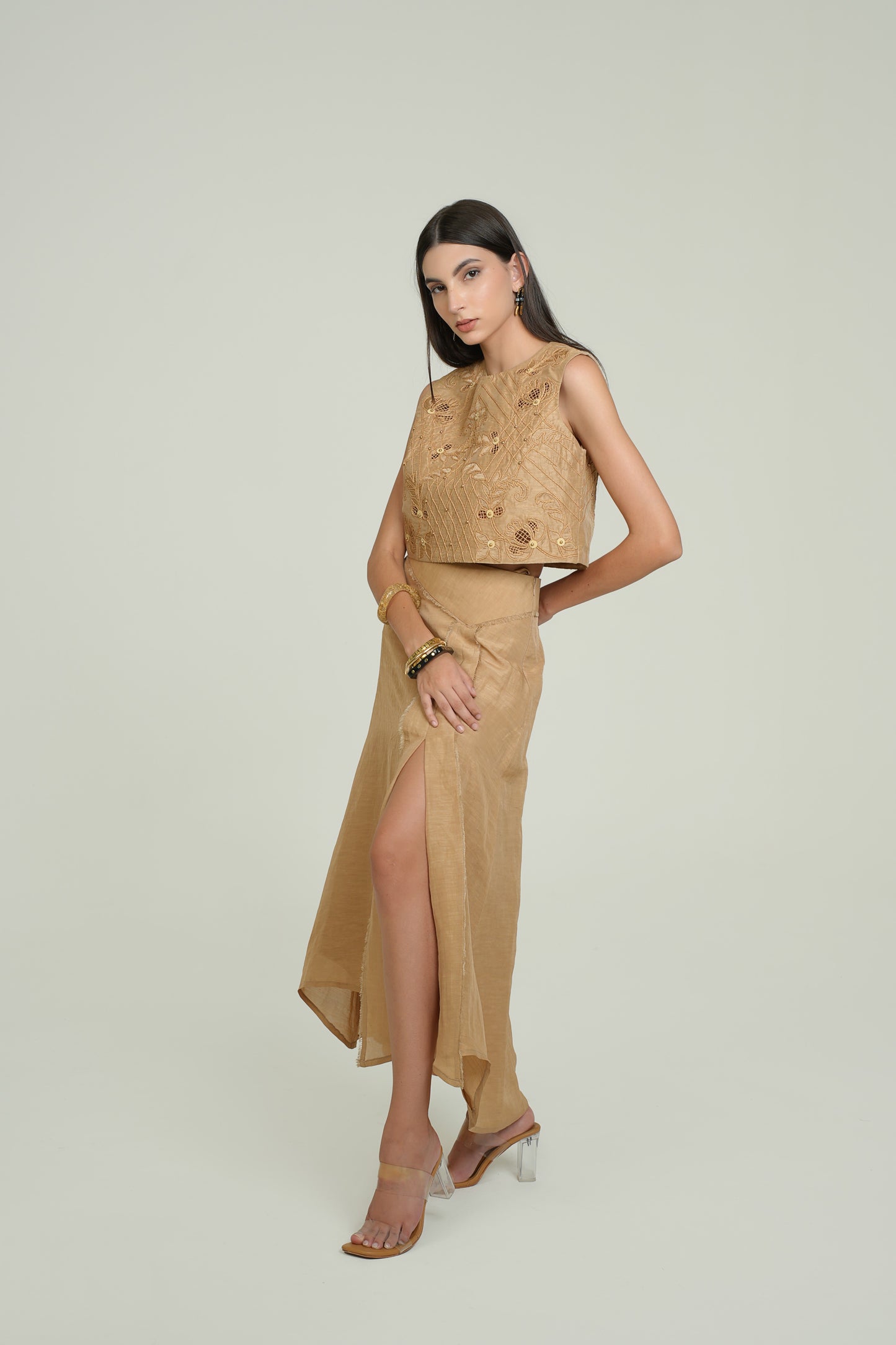 GILDED DRAFT TOP