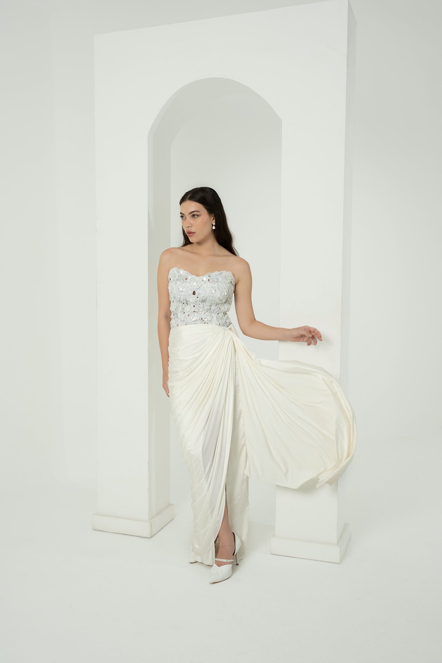 MOONVEIL TOP